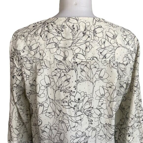 Treasure & Bond Penciled Floral Button Down Wide Sleeve Blouse Black Off White T - Picture 11 of 11